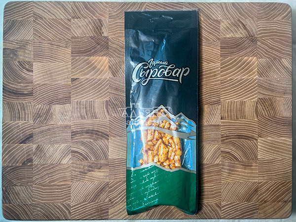 Сыр 60 гр ГОРНЫЙ СЫРОВАР (Бочонок копчёный с аджикой) в Новочебоксарске